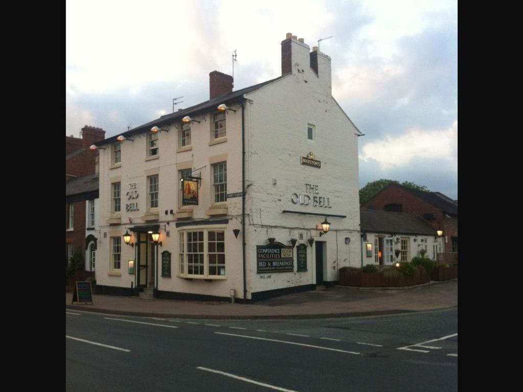 เดอะ โอลด์ เบล Bed & Breakfast ชรูว์สเบอรี ภายนอก รูปภาพ