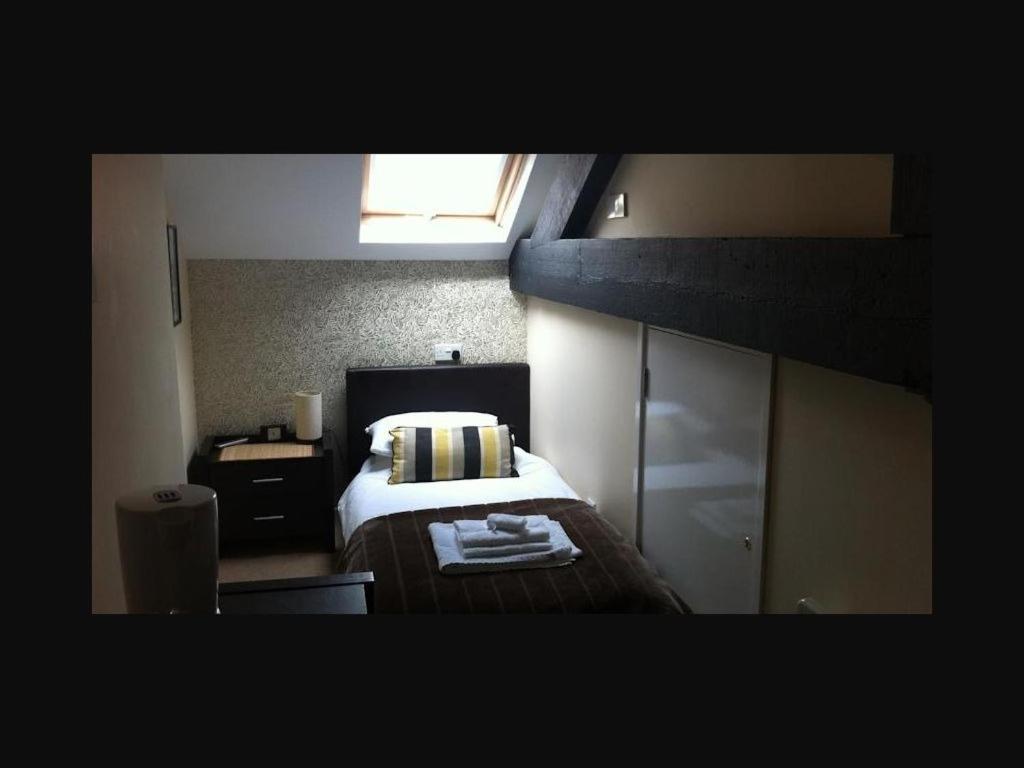 เดอะ โอลด์ เบล Bed & Breakfast ชรูว์สเบอรี ห้อง รูปภาพ