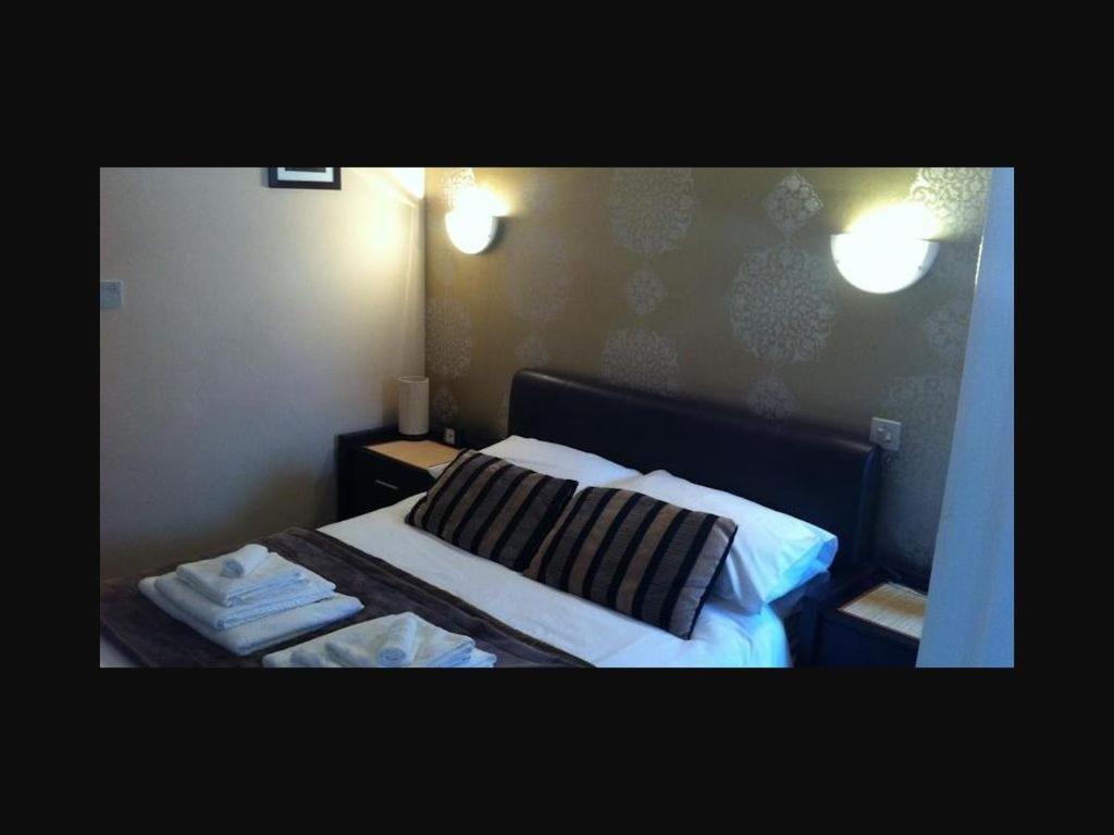 เดอะ โอลด์ เบล Bed & Breakfast ชรูว์สเบอรี ห้อง รูปภาพ